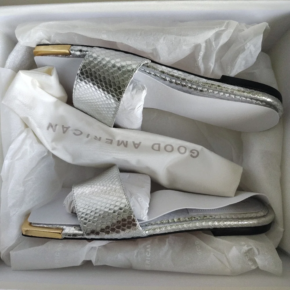 Good American Standout Slide Sandals Silver Snake 7.5 NIB